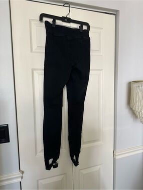 Frame Denim Black Stretch Stirrup Leggings